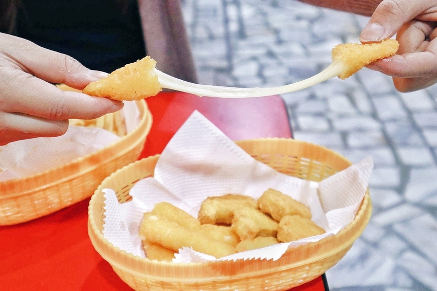 2018-12-06 01.18.09 1-01