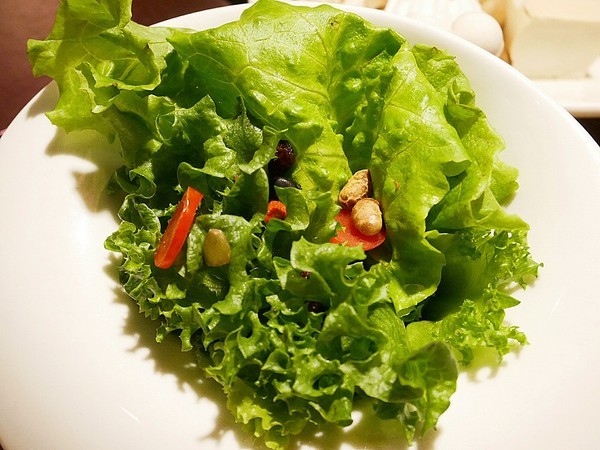 NICE GREEn萊點鍋:NICE GREEn萊點鍋-台北信義區精緻火鍋 Bellavita內的養生鍋物 自種蔬菜享用更安心 餐點精緻又少見