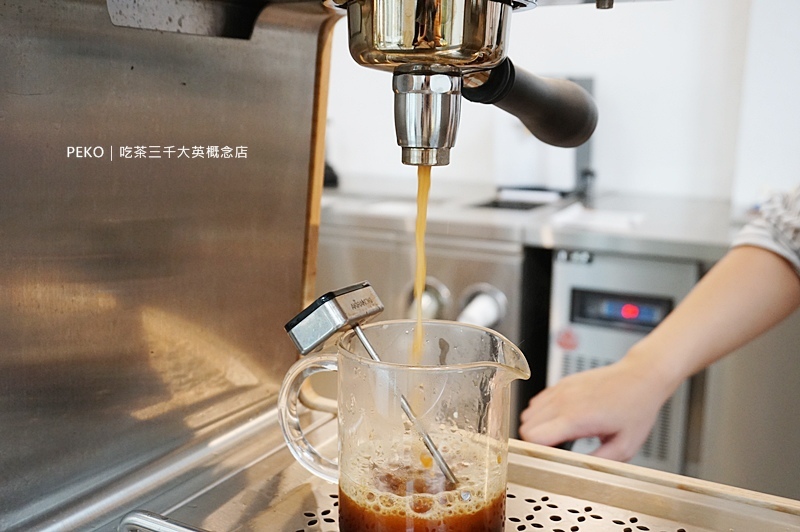 台中美食.吃茶三千.台中景點.台中飲料.喫茶小鋪.吃茶三千菜單.吃茶三千推薦.藏茶.又見檸檬塔.