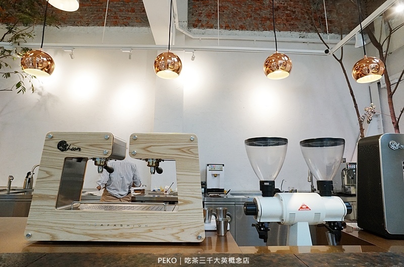 台中美食.吃茶三千.台中景點.台中飲料.喫茶小鋪.吃茶三千菜單.吃茶三千推薦.藏茶.又見檸檬塔.