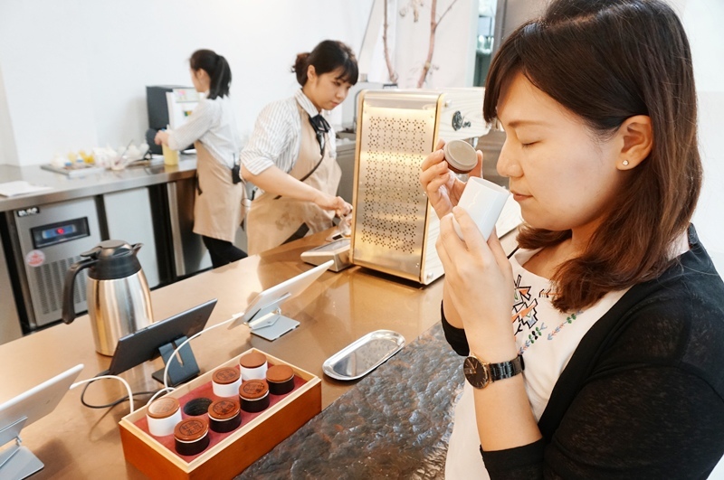 台中美食.吃茶三千.台中景點.台中飲料.喫茶小鋪.吃茶三千菜單.吃茶三千推薦.藏茶.又見檸檬塔.