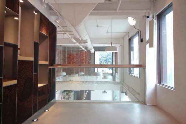 【台中美食】吃茶三千-國內第一座室內茶園,從國外紅到國內的鮮萃茶飲店