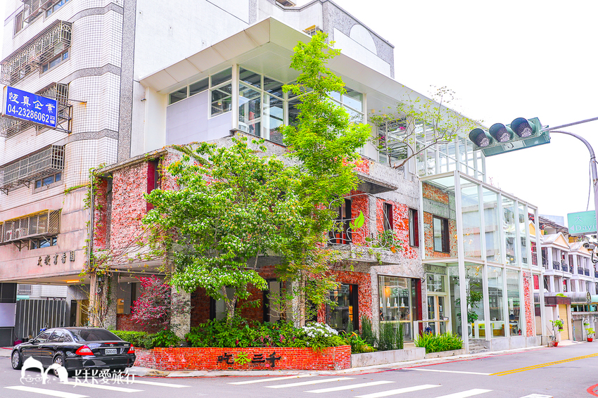 吃茶三千台灣概念店｜搖飲品推薦及烏龍茶葉禮盒伴手禮 - 卡夫卡愛旅行