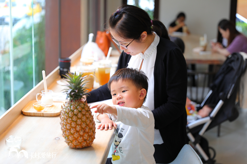 吃茶三千台灣概念店｜搖飲品推薦及烏龍茶葉禮盒伴手禮 - 卡夫卡愛旅行
