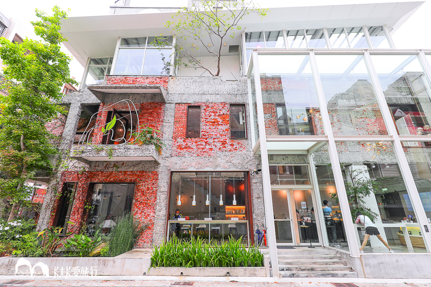 吃茶三千台灣概念店｜搖飲品推薦及烏龍茶葉禮盒伴手禮 - 卡夫卡愛旅行