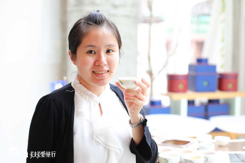 吃茶三千台灣概念店｜搖飲品推薦及烏龍茶葉禮盒伴手禮 - 卡夫卡愛旅行