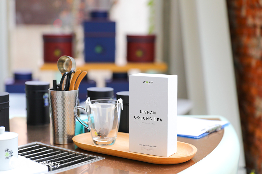 吃茶三千台灣概念店｜搖飲品推薦及烏龍茶葉禮盒伴手禮 - 卡夫卡愛旅行