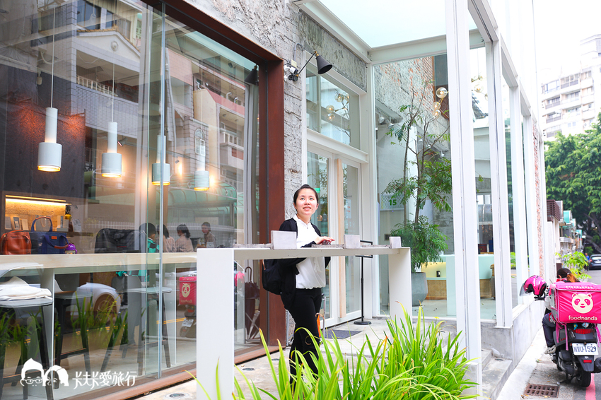 吃茶三千台灣概念店｜搖飲品推薦及烏龍茶葉禮盒伴手禮 - 卡夫卡愛旅行