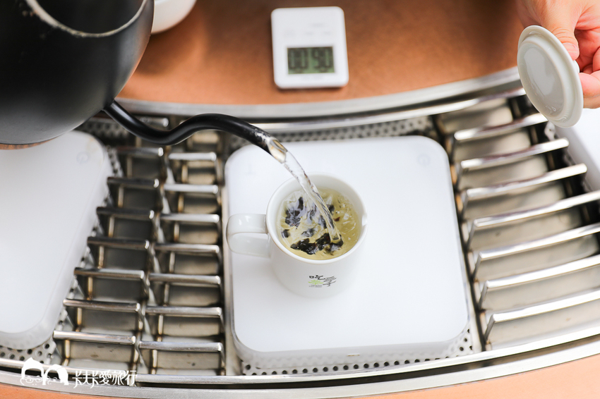 吃茶三千台灣概念店｜搖飲品推薦及烏龍茶葉禮盒伴手禮 - 卡夫卡愛旅行