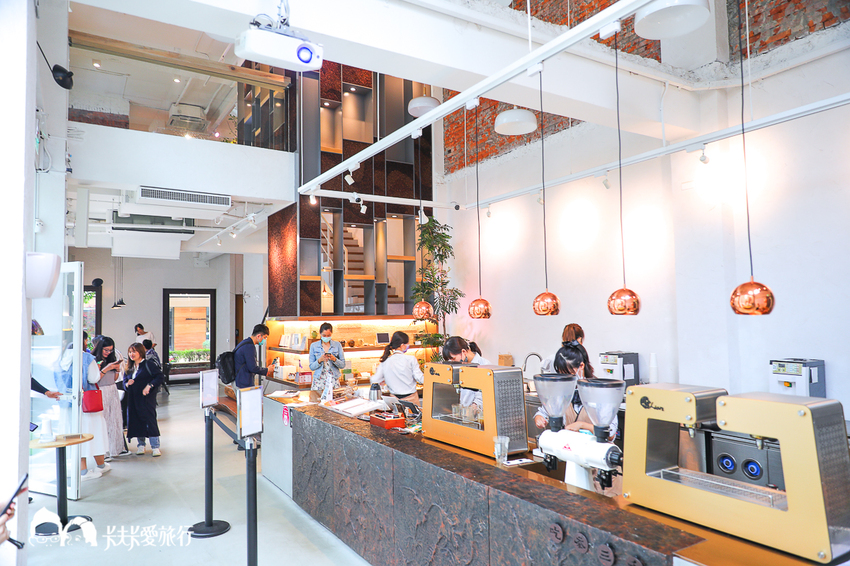 吃茶三千台灣概念店｜搖飲品推薦及烏龍茶葉禮盒伴手禮 - 卡夫卡愛旅行