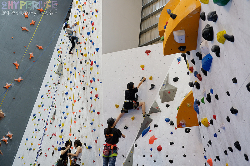 Dapro indoor climbing,Dapro室內攀岩場,Dapro攀岩,Dapro攀岩 價位,Dapro攀岩 地址,台中 攀岩場,台中 攀岩場地,台中室內攀岩場,台中攀岩,室內攀岩 台中,室內攀岩場,室內攀岩場 台中,攀岩 台中,攀岩場,甩油剪胖 @強生與小吠的Hyper人蔘~
