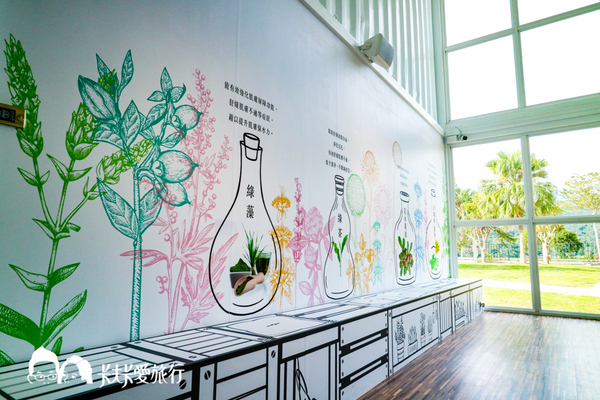 龍潭湖畔悠活園區:【宜蘭景點】礁溪龍潭湖畔純白色貨櫃屋|景觀咖啡店悠活園區 龍潭湖畔悠活園區:【宜蘭景點】礁溪龍潭湖畔純白色貨櫃屋|景觀咖啡店悠活園區