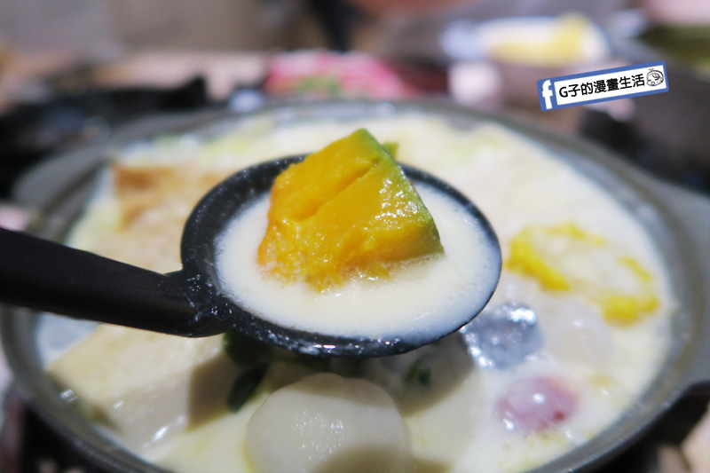 南勢角火鍋.鍋語鍋物..起司牛奶鍋湯頭香濃