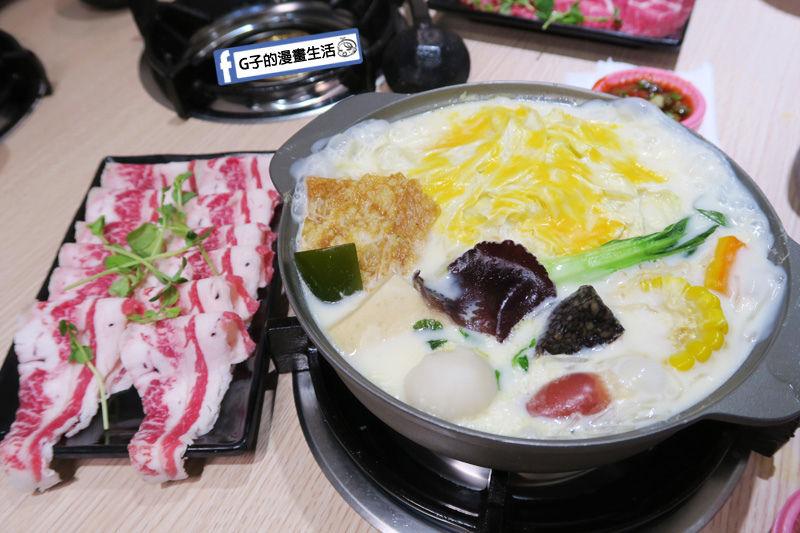 南勢角火鍋.鍋語鍋物..起司牛奶鍋很適合冬天喝