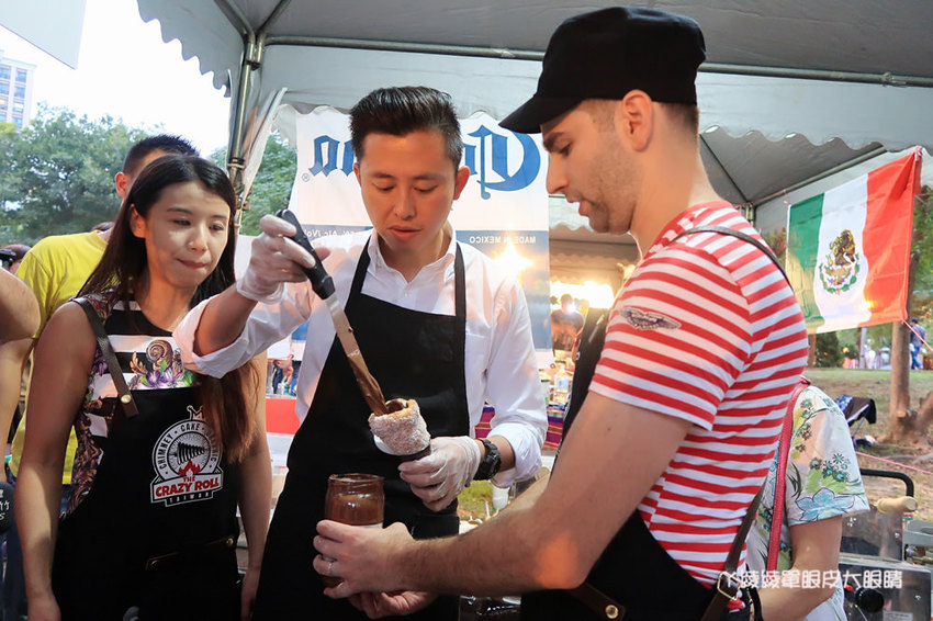 新竹巨城美食推薦樂捲瘋！東歐匈牙利百年甜點煙囪捲來新竹