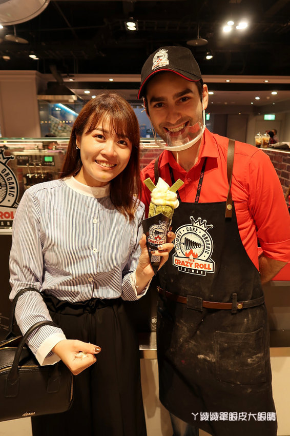 新竹巨城美食推薦樂捲瘋！東歐匈牙利百年甜點煙囪捲來新竹