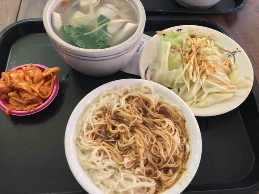 郭家養生料理天麻魚湯套餐1 養生,郭家,何首烏,藥燉,養生,麻油,薑母,羊肉,藥燉,胡天蘭,食尚玩家,약용식이 요법,薬用ダイエット,ごまチキン,참깨 닭