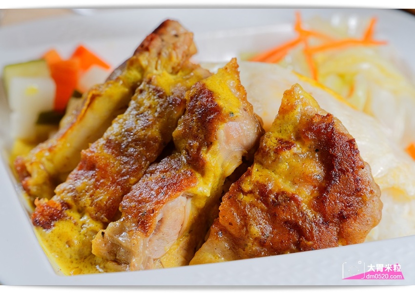 超值五星級平價港式料理,福哥精心食館,前君悅飯店主廚開的茶餐廳~必吃鮮蝦雲吞/豬排XO醬公仔麵/雞蛋仔,捷運南京復興站美食, - 大胃米粒 DAVID & MILLY