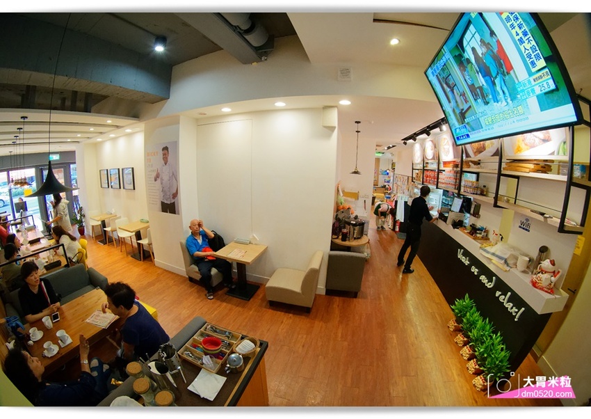 超值五星級平價港式料理,福哥精心食館,前君悅飯店主廚開的茶餐廳~必吃鮮蝦雲吞/豬排XO醬公仔麵/雞蛋仔,捷運南京復興站美食, - 大胃米粒 DAVID & MILLY