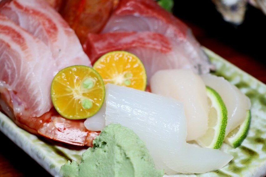 隱身巷弄內的厲害居酒屋.串燒生魚片海鮮都好吃.新北耶誕城周遭美食.板橋居酒屋推薦♥漁網居酒屋♥