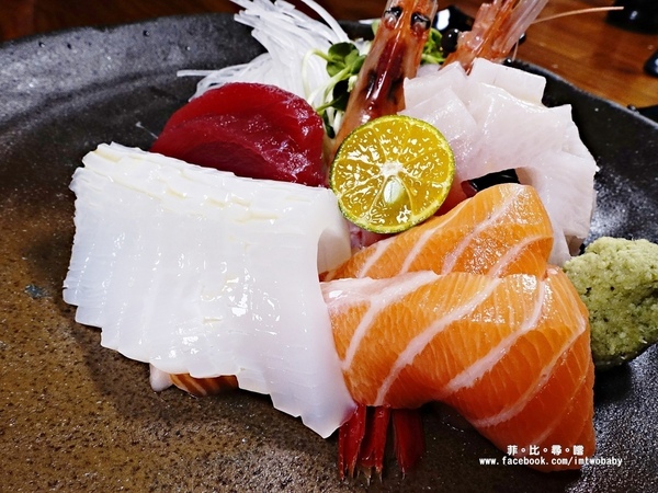 漁網居酒屋:【板橋居酒屋】漁網居酒屋 刺身/串燒/海鮮料理 嚴選新鮮食材 透過職人料理出無法抗拒豐腴美味 板橋居酒屋/宵夜推薦 漁網居酒屋:【板橋居酒屋】漁網居酒屋 刺身/串燒/海鮮料理 嚴選新鮮食材 透過職人料理出無法抗拒豐腴美味 板橋居酒屋/宵夜推薦