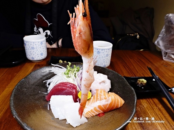 漁網居酒屋:【板橋居酒屋】漁網居酒屋 刺身/串燒/海鮮料理 嚴選新鮮食材 透過職人料理出無法抗拒豐腴美味 板橋居酒屋/宵夜推薦 漁網居酒屋:【板橋居酒屋】漁網居酒屋 刺身/串燒/海鮮料理 嚴選新鮮食材 透過職人料理出無法抗拒豐腴美味 板橋居酒屋/宵夜推薦