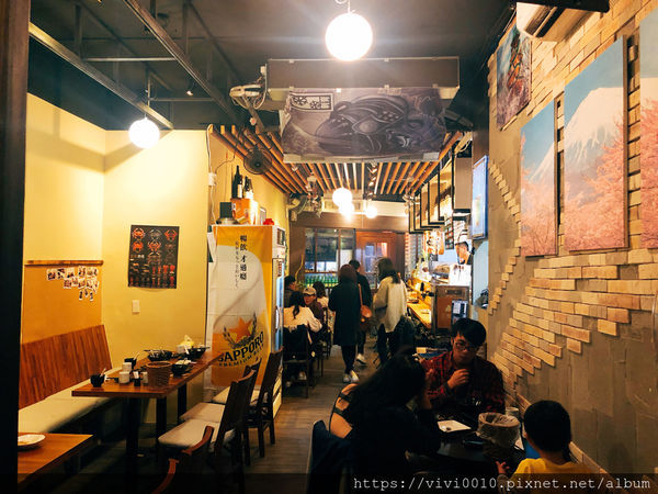 圓圓家愛吃貨-《板橋居酒屋》下班後的小確幸，巷子裡的深夜食堂，《漁網居酒屋》，新鮮海味，小酌好去處