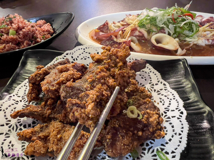 蝦寮食堂|南竿鄉馬祖–馬祖最熱門的餐廳,沒有預訂一定吃不到,超愛紅糟炒飯