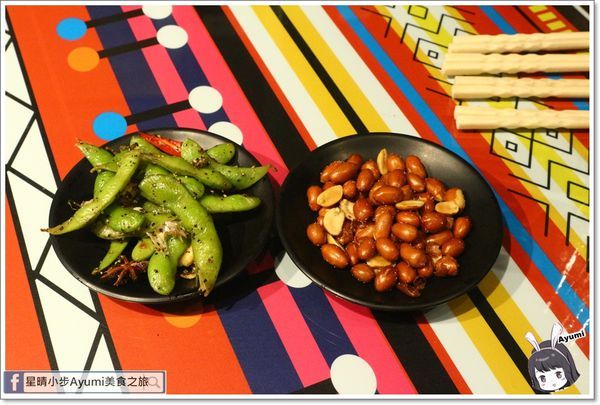 獵宴原住民風味料理音樂餐廳：[食記]►新北樹林區◄獵宴原住民風味料理音樂餐廳、串燒、海鮮通通有每週五、六、日還會有駐唱歌手跟大家一起同歡喔！！！近南樹林車站步行約5分鐘