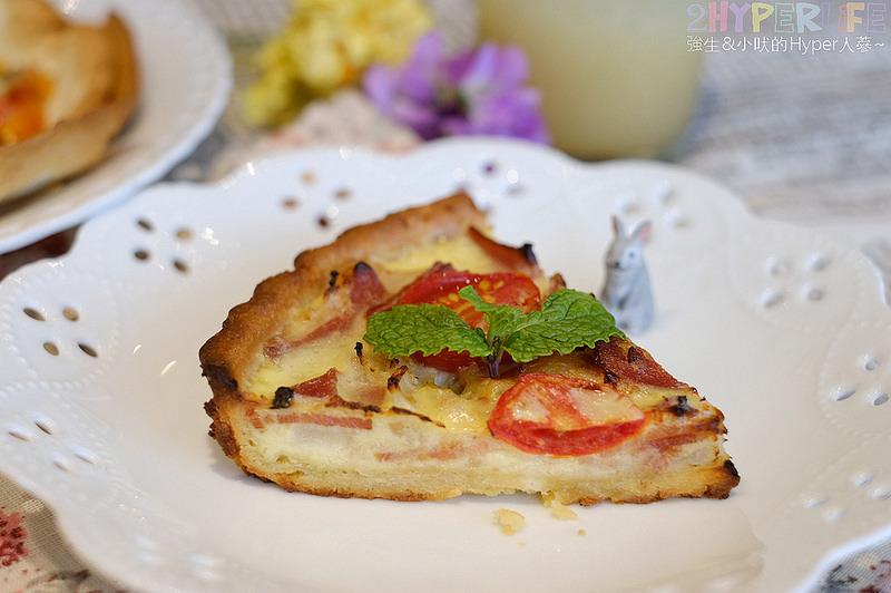 ROSE HOUSE CAFE,三井Outlet,三井Outlet咖啡,三井Outlet美食,三井Outlet誠品生活,古典玫瑰園,古典玫瑰園集團品牌,台中下午茶,台中厚鬆餅,台中咖啡,台中舒芙蕾鬆餅,特厚三層舒芙蕾鬆餅,精品咖啡,舒芙蕾 @強生與小吠的Hyper人蔘~