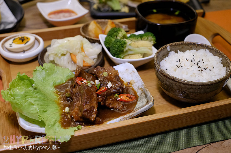 台中沙鹿美食,台中簡餐,台中美食,沙鹿好吃餐廳,沙鹿簡餐,沙鹿美食,沙鹿聚餐,沙鹿聚餐餐廳,風大人文茶館,風大人文茶館菜單,風大茶館 @強生與小吠的Hyper人蔘~