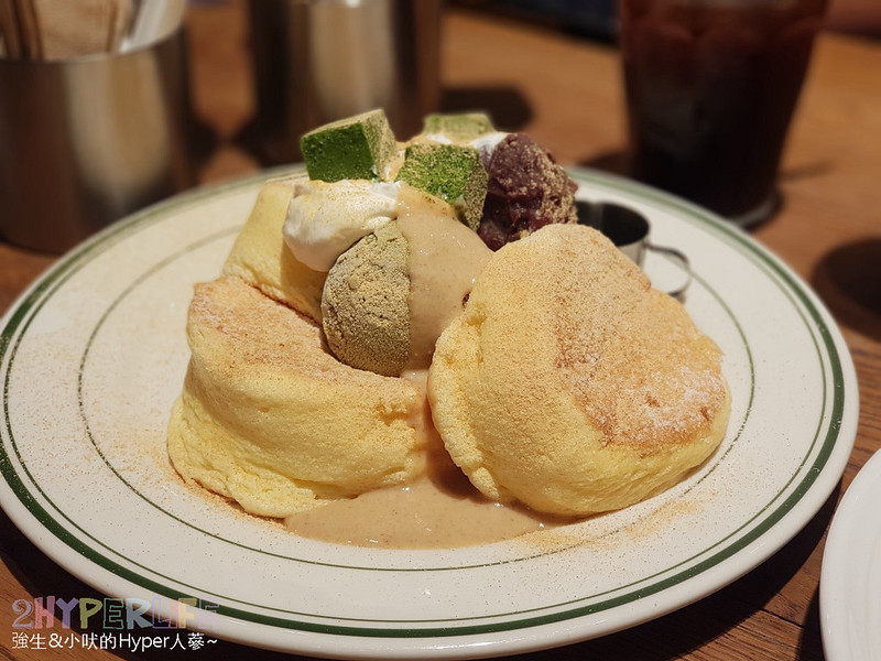 J.S. FOODIES | 台中三井Outlet必吃舒芙蕾鬆餅店，最新推出宇治抹茶生巧克力綿密口感，東京名店一定要吃 @強生與小吠的Hyper人蔘~