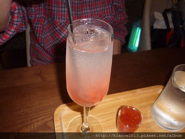 品牌空間 BrandSpace:享受悠閒的下午茶,還能參觀商品-捷運大安站附近品牌空間Brand Space体驗心得