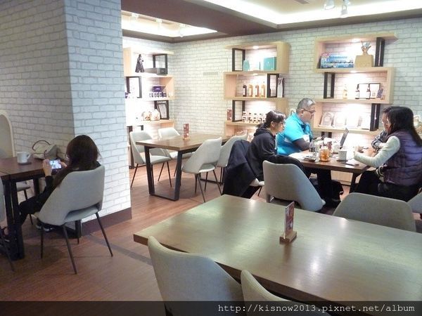 品牌空間 BrandSpace:享受悠閒的下午茶,還能參觀商品-捷運大安站附近品牌空間Brand Space体驗心得