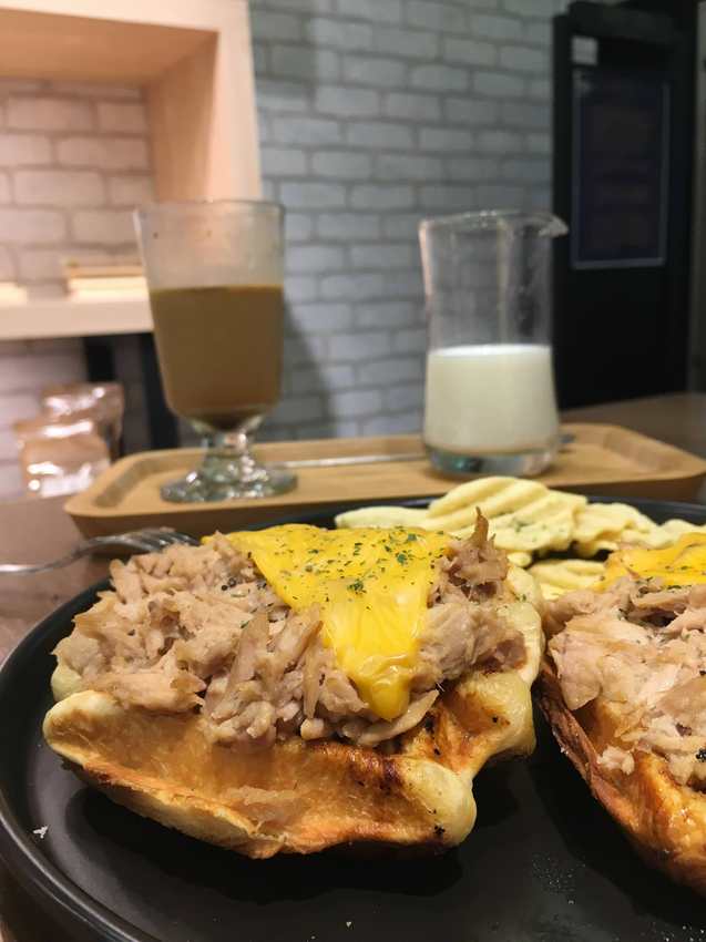 品牌空間,大安,捷運,美食,虛實整合,台灣精品,複合,有機,進口,氣泡水,花茶,氣氛,餐廳,下午茶,IG,打卡,拍照,深夜咖啡