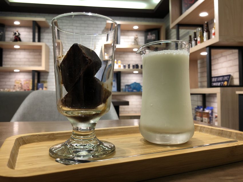 品牌空間, brandspace,宵夜,氣泡水,聚餐,會議,藝文,空間,花草茶,啤酒,咖啡,冰滴,蛋糕,手工,披薩,鬆餅,舒芙蕾,深夜