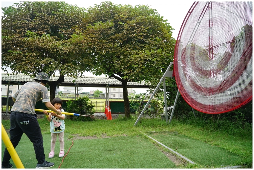 【宜蘭2019最夯景點】邱比準Cupishoot 射擊博物館．世界最大金屬巨靶超壯觀!室內戶外共10關，約朋友一起來發洩，不論晴雨都好玩!