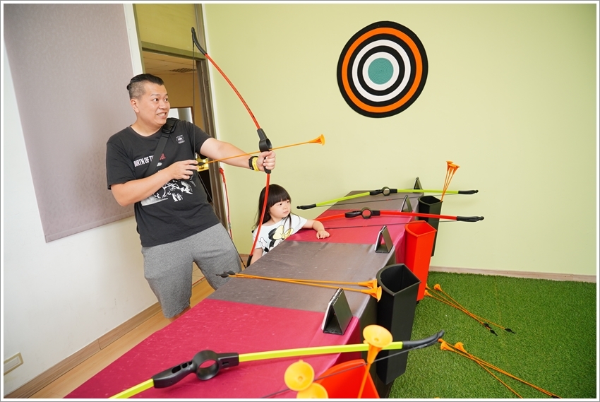 【宜蘭2019最夯景點】邱比準Cupishoot 射擊博物館．世界最大金屬巨靶超壯觀!室內戶外共10關，約朋友一起來發洩，不論晴雨都好玩!