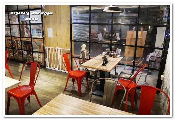 OSSO美式餐廳：新店美食／愛評體驗券．和狗狗一同度過美味的悠閒時光──OSSO美式餐廳