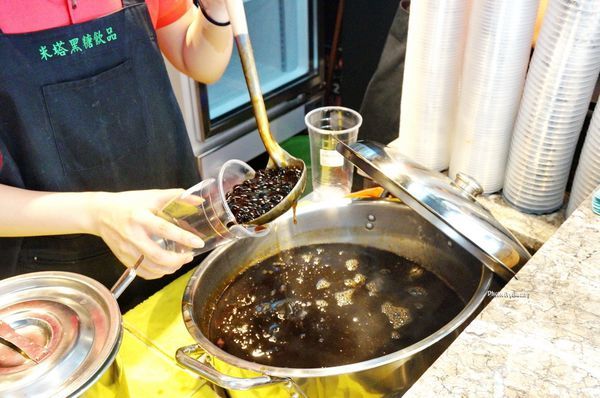 【台北手搖飲】米塔黑糖飲品專賣 黑糖珍珠鮮奶 鑽金比例 完美口感 / 杭州店