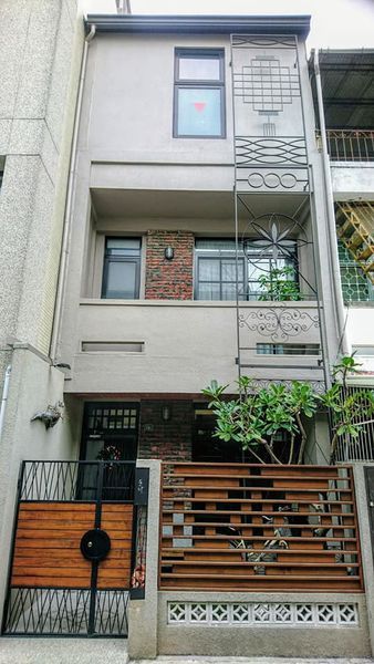 46981058_2156123534419324_291464465050763264_n