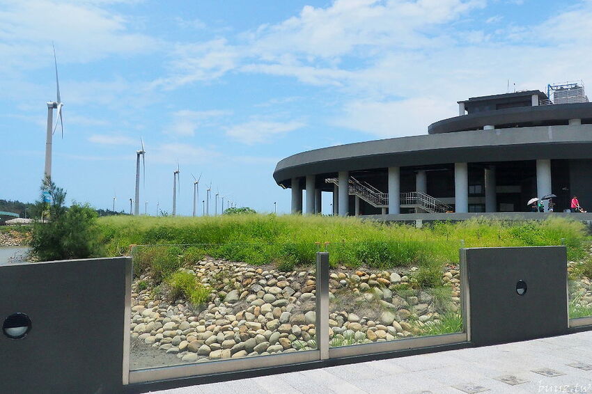 樂遊海線新景點，古蹟派出所、大型地景彩繪、海洋冒險，搭配TOYOTA驅動城市專屬優惠玩得更開心！