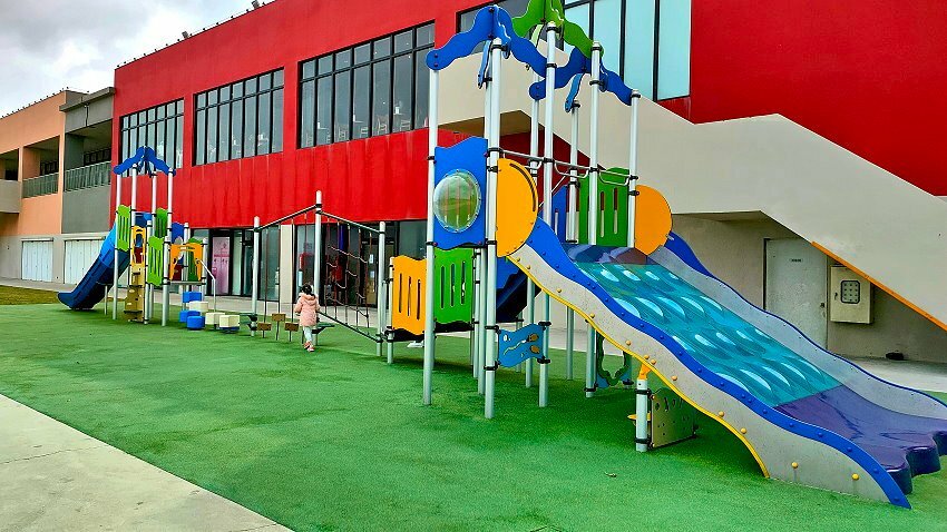 【台中景點】台中三井OUTLET.超過40家美食餐廳+貨櫃市集整理!