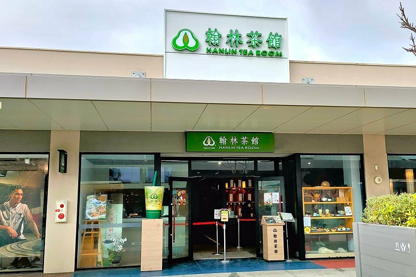 【台中景點】台中三井OUTLET.超過40家美食餐廳+貨櫃市集整理!
