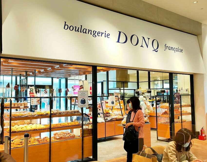 【台中景點】台中三井OUTLET.超過40家美食餐廳+貨櫃市集整理!