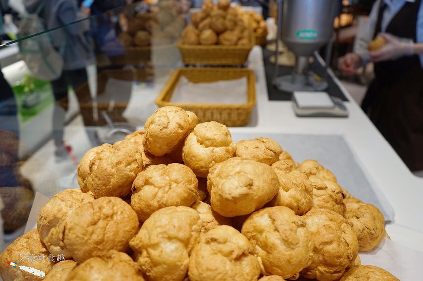 MITSUI OUTLET PARK 台中港 || 台中三井OUTLET全台首座海港摩天輪和海景誠品書店,逛街美食攻略MITSUI OUTLET PARK 台中港 || 台中三井OUTLET全台首座海港摩天輪和海景誠品書店,逛街美食攻略