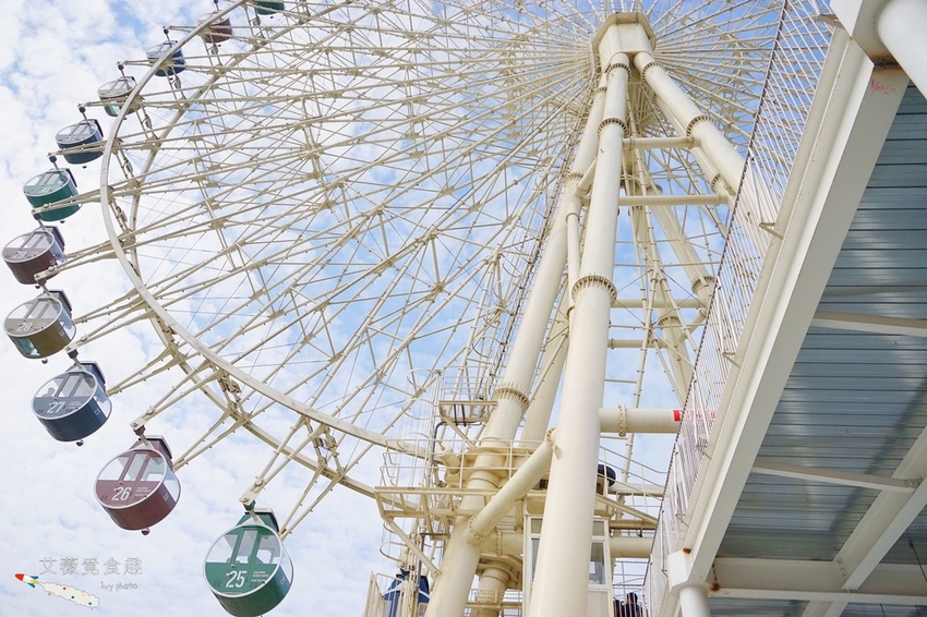 MITSUI OUTLET PARK 台中港 || 台中三井OUTLET全台首座海港摩天輪和海景誠品書店,逛街美食攻略