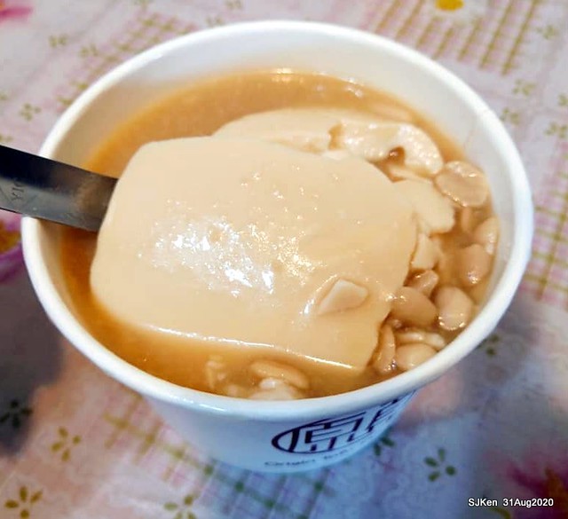 Taipei traditional dessert Tofu Pudding of 「西門町本願豆花店」, , Taipei, Taiwan, SJKen, Aug 31, 2020.