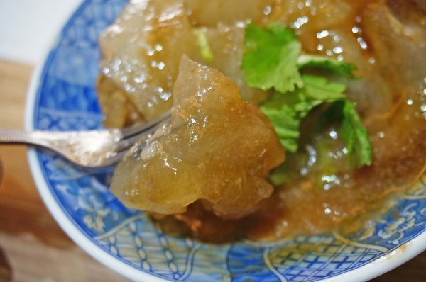 【三重美食】正章木瓜牛奶彰化肉圓伯-鹹甜鹹甜的美味肉圓