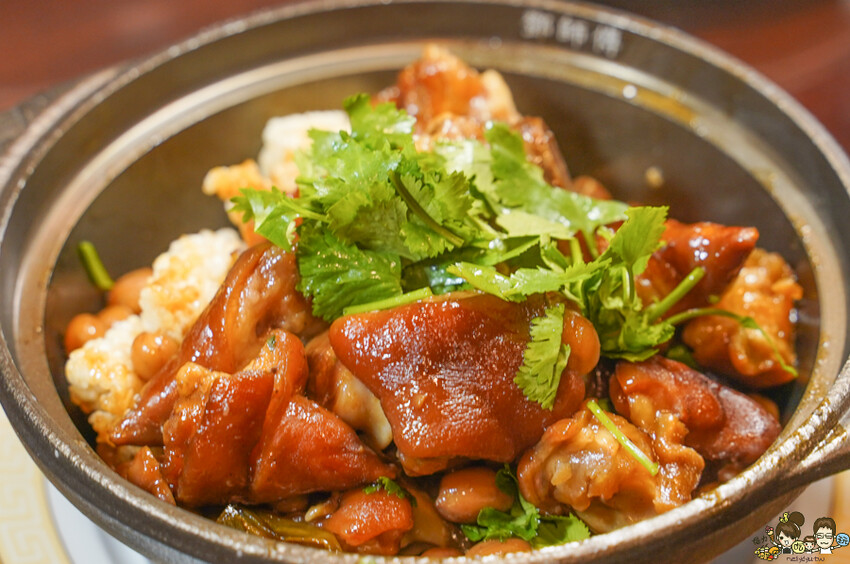 鄧師傅功夫菜高雄在地深耕40年、傳承功夫菜佳餚，把大廚功夫佳餚帶回家過好年、團圓圍爐輕鬆開飯 - 跟著尼力吃喝玩樂＆親子生活